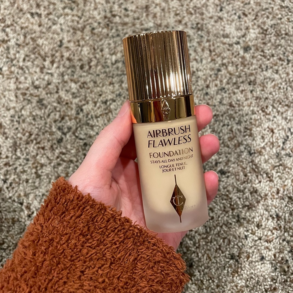 Charlotte Tilbury Airbrush Flawless Foundation 3/Neutral